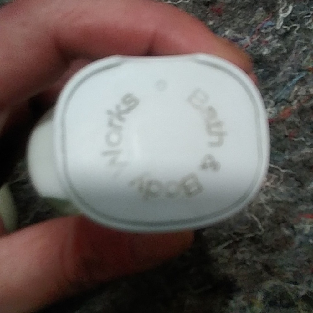 Lottion - Picture 4 of 7